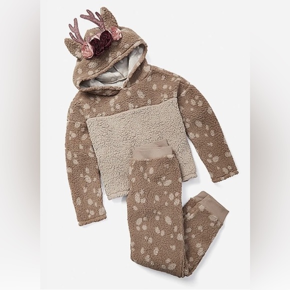 Justice Girls Hooded Reindeer Sherpa Pajamas Plush 2 Piece PJ Set Deer Antlers - Picture 1 of 15